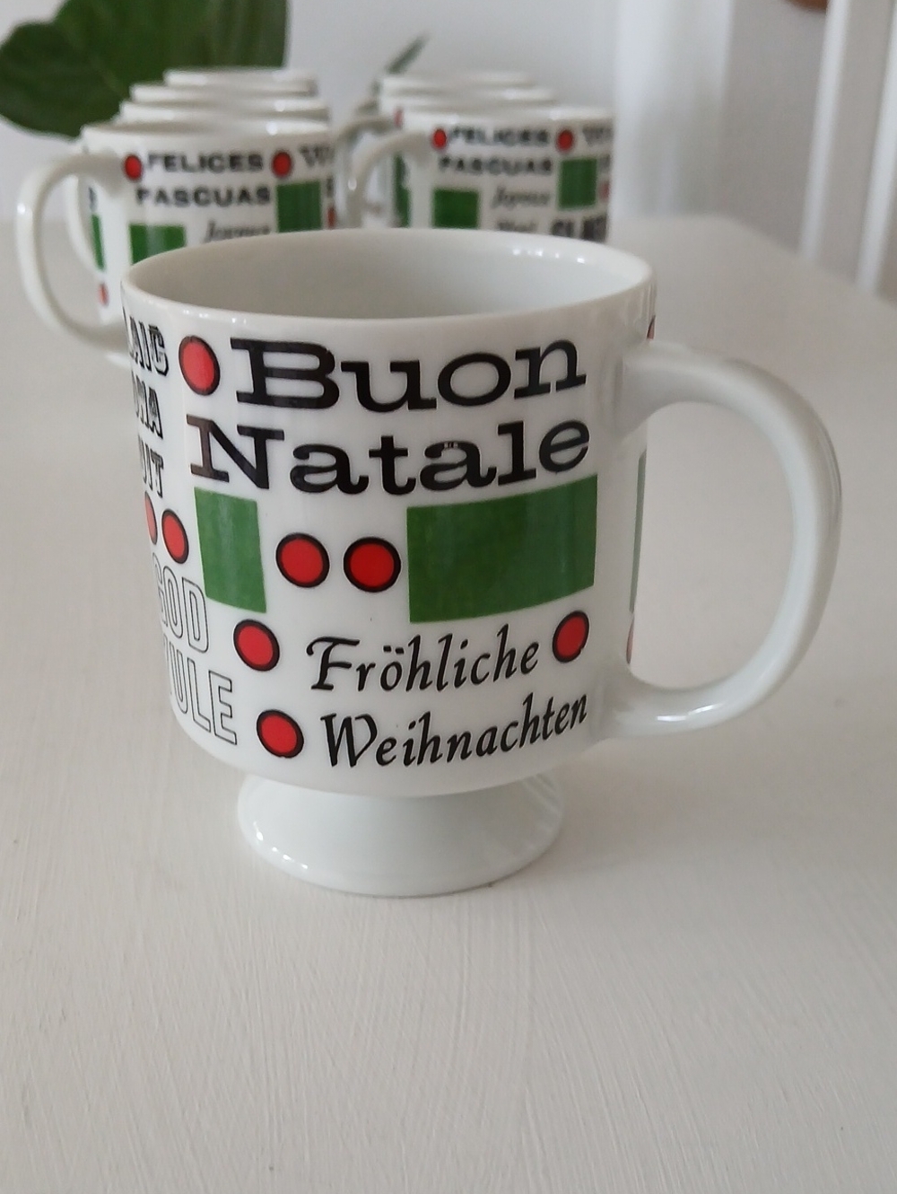 Holt Howard ROUND THE WORLD Merry Christmas Footed Mugs Cups Multiple Languages